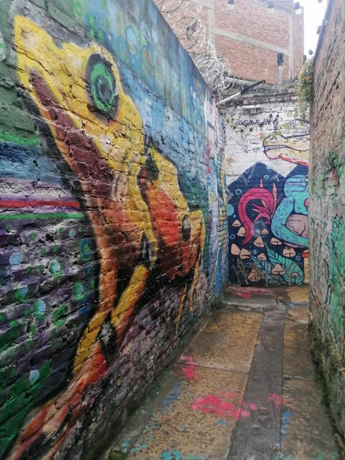 Hostal Gastro Bar Casa Colibri Bogotá Zewnętrze zdjęcie