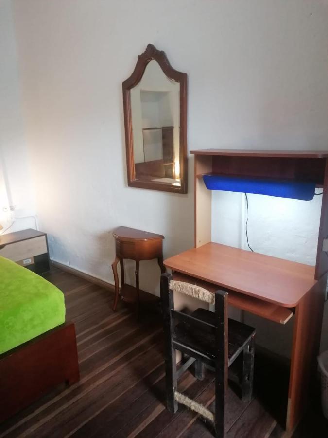 Hostal Gastro Bar Casa Colibri Bogotá Zewnętrze zdjęcie