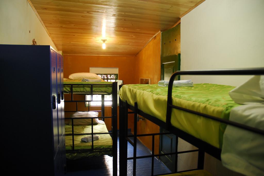 Hostal Gastro Bar Casa Colibri Bogotá Zewnętrze zdjęcie